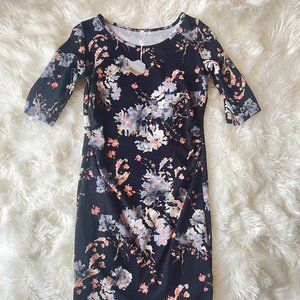 NWT Pinkblush Black Floral Fitted Maternity Dress Size S